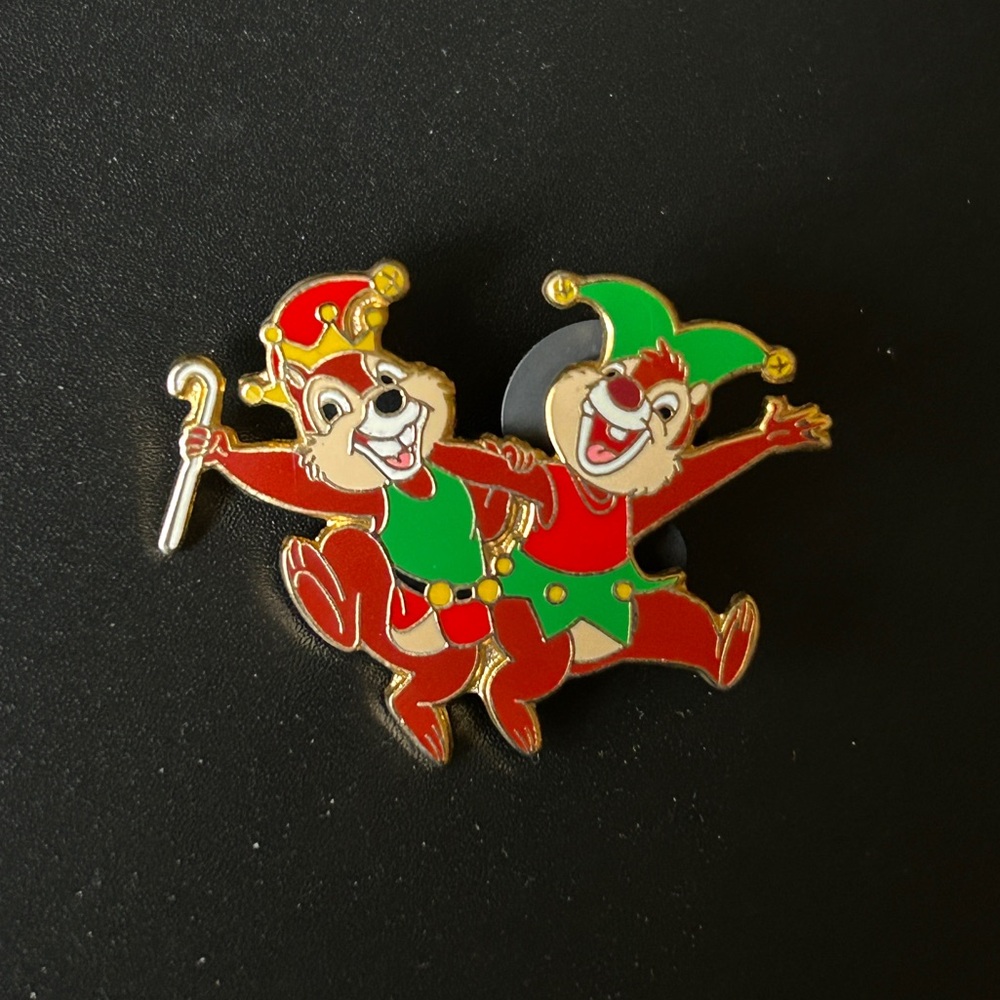 Rare Chip and Dale Disney Pin Jesters Limited Edition Rare Walt Disney World